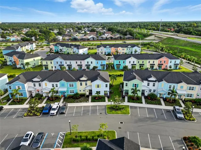 a view of a house with a back yard