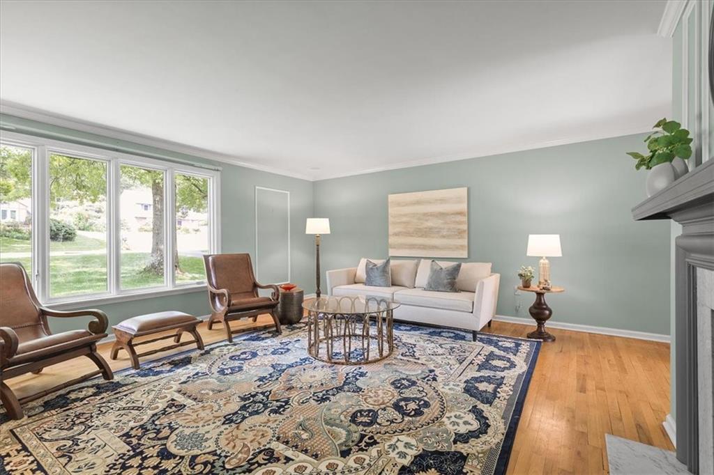 2603 Glenchester Road Wexford, PA 15090 - Photo 7 of 45 a living room with furniture and a large window