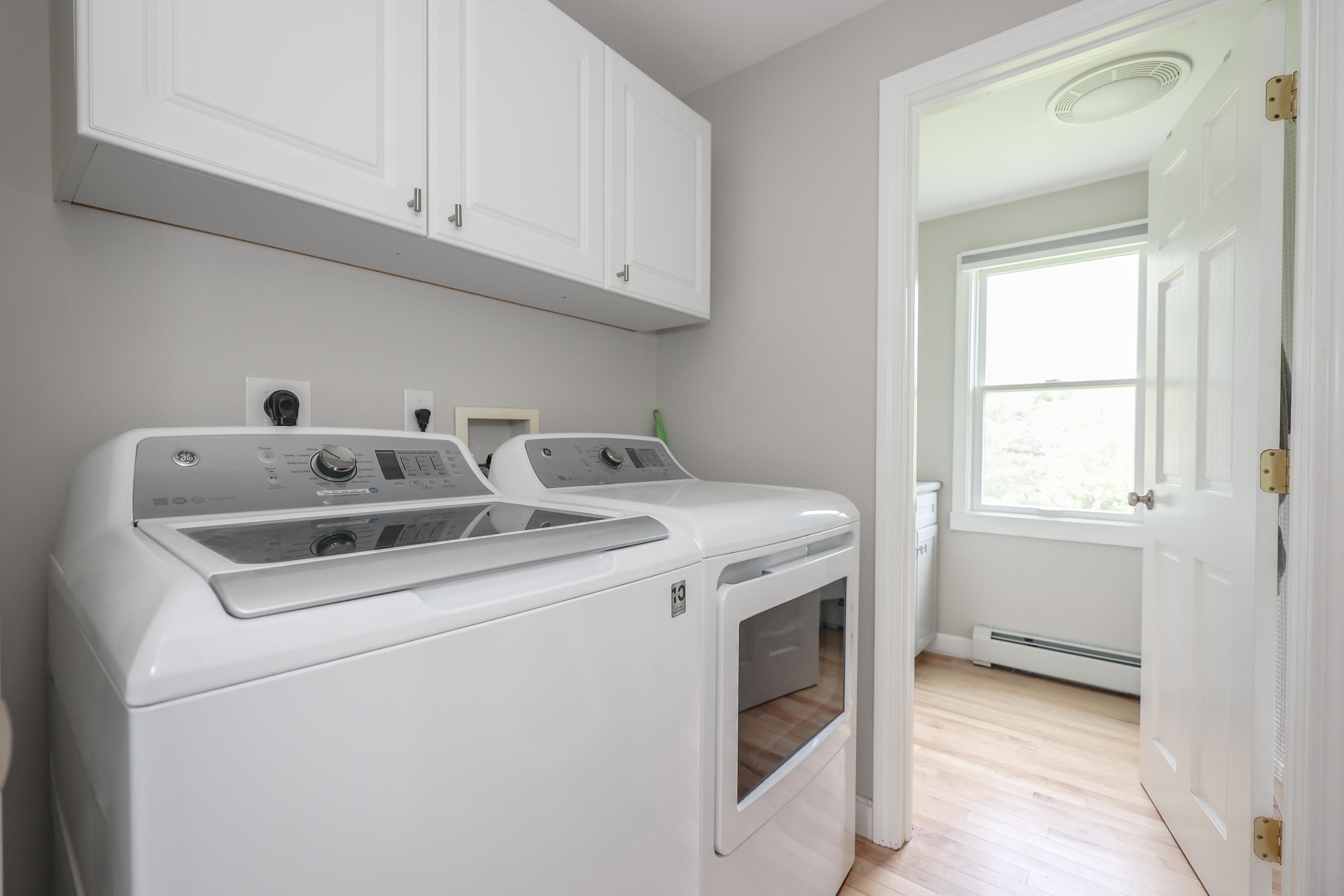 102 Guinea Road Biddeford, ME 04005 - Photo 12 of 40 Laundry Room