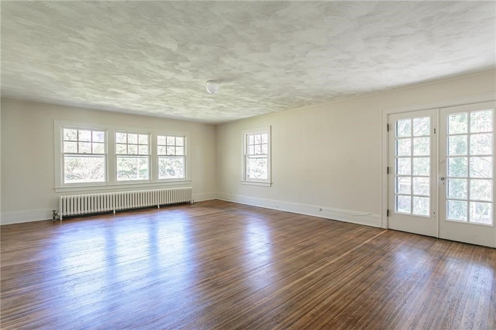 1363 Highland Avenue Rochester, NY 14620 - Photo 20 of 46