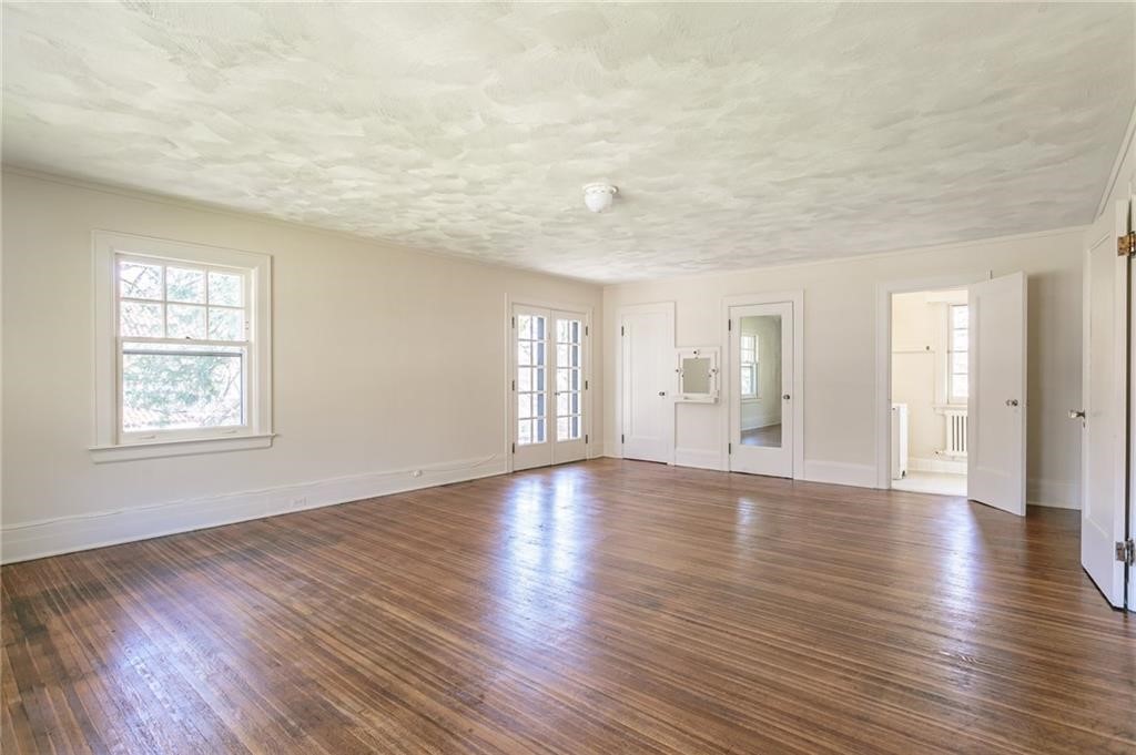 1363 Highland Avenue Rochester, NY 14620 - Photo 21 of 46