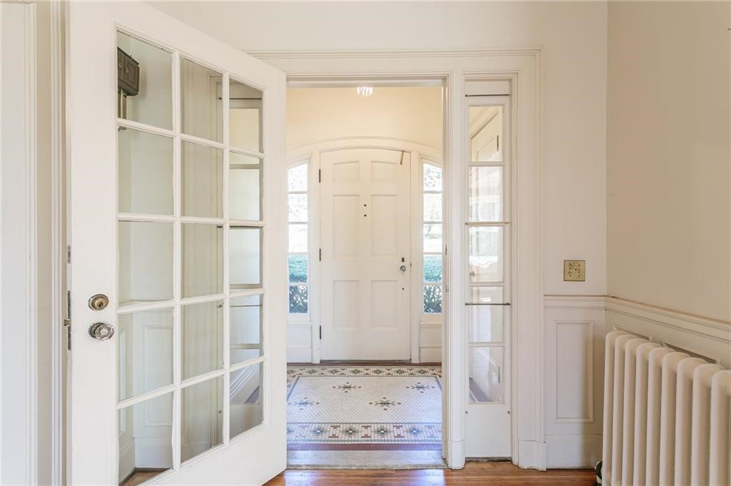 1363 Highland Avenue Rochester, NY 14620 - Photo 5 of 46