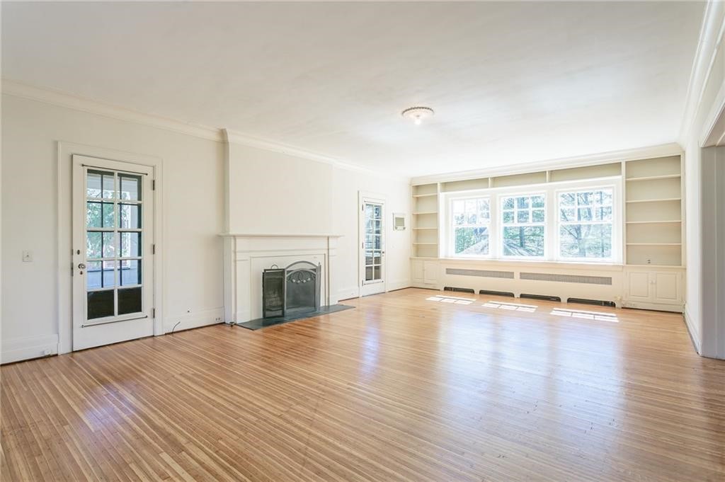 1363 Highland Avenue Rochester, NY 14620 - Photo 7 of 46