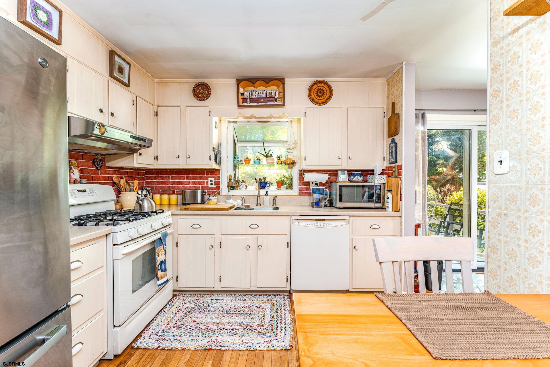 61 Bucknell Road Somers Point, NJ 08244 - Photo 8 of 44 Gallery Image 8