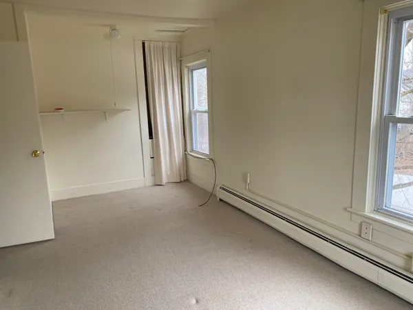 $359,000 | 38 East Proctor Road, Rutland Town, VT 05736