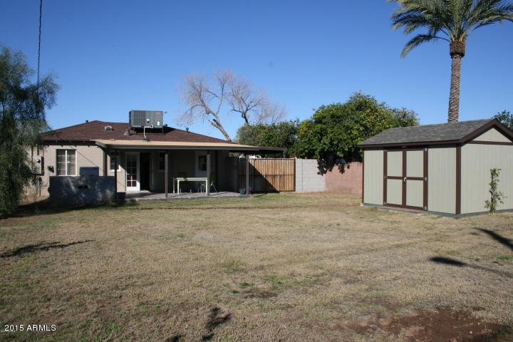 2107 West Osborn Road Phoenix, AZ 85015 - Photo 14 of 20 Back Yard