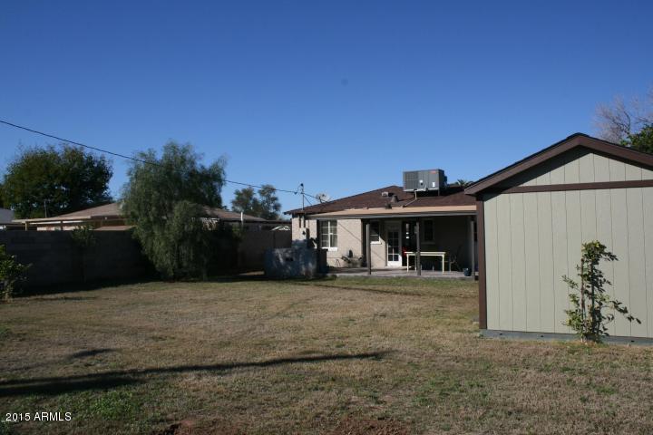 2107 West Osborn Road Phoenix, AZ 85015 - Photo 15 of 20 Back Yard