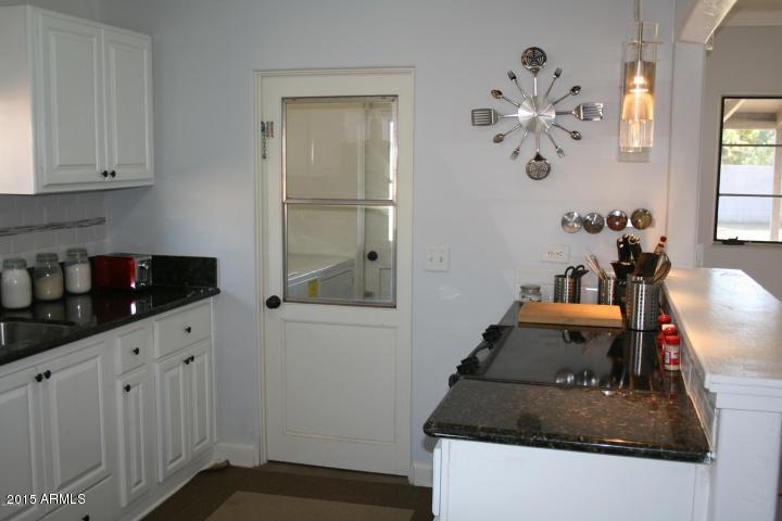 2107 West Osborn Road Phoenix, AZ 85015 - Photo 5 of 20 Kicthen Into Laundry