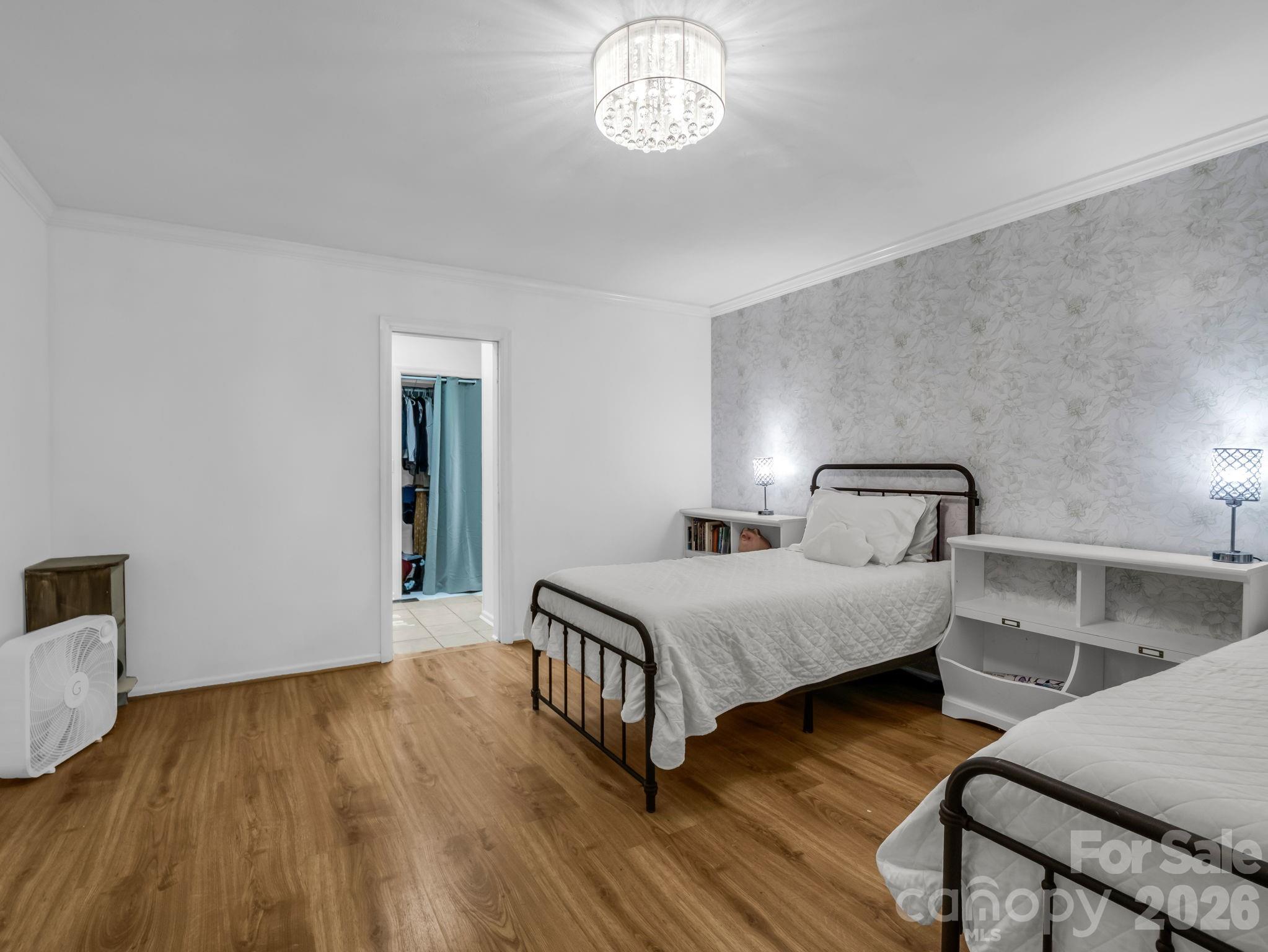 54 Broadway Tryon, NC 28782 - Photo 14 of 44