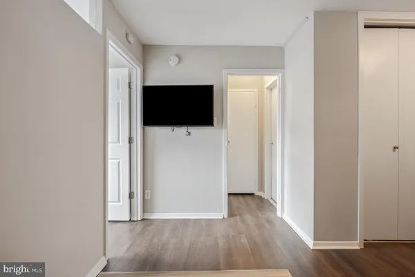 $3,500 | 2401 H Street Northwest, Unit 903, Washington, DC 20037