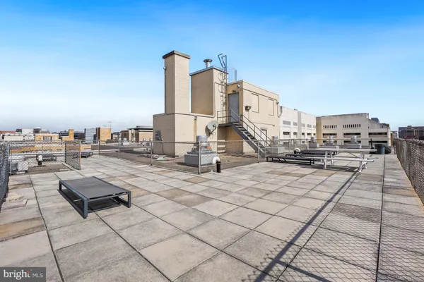 $3,500 | 2401 H Street Northwest, Unit 903, Washington, DC 20037