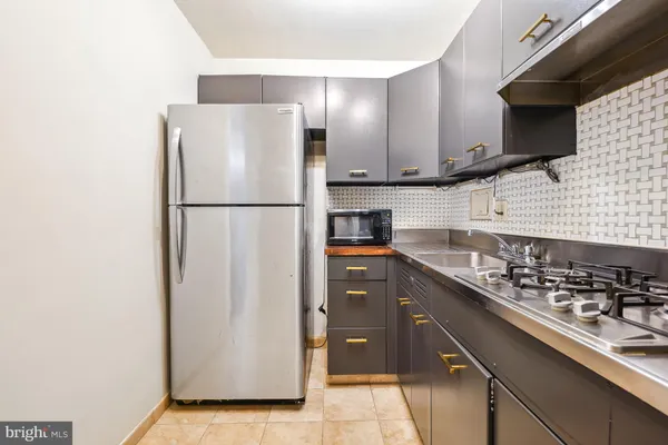 $3,500 | 2401 H Street Northwest, Unit 903, Washington, DC 20037