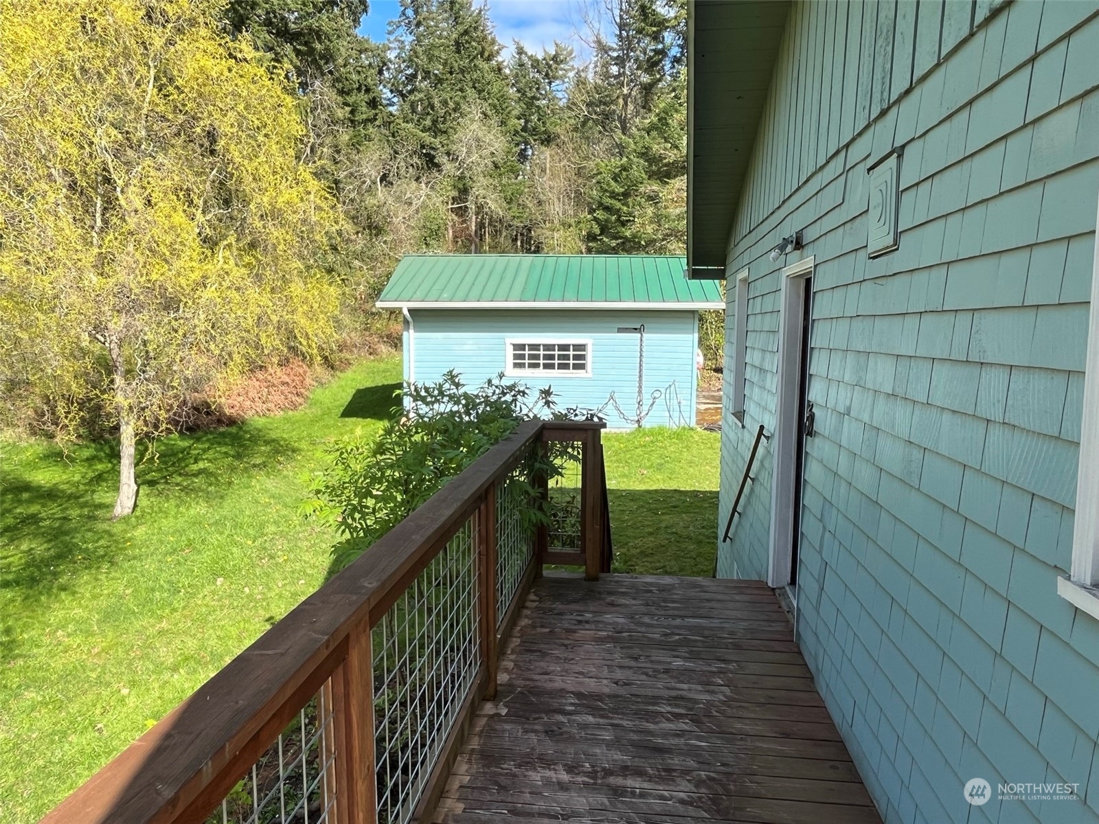 509 Spring Street Camano Island, WA 98282 - Photo 21 of 28 a view of balcony and deck