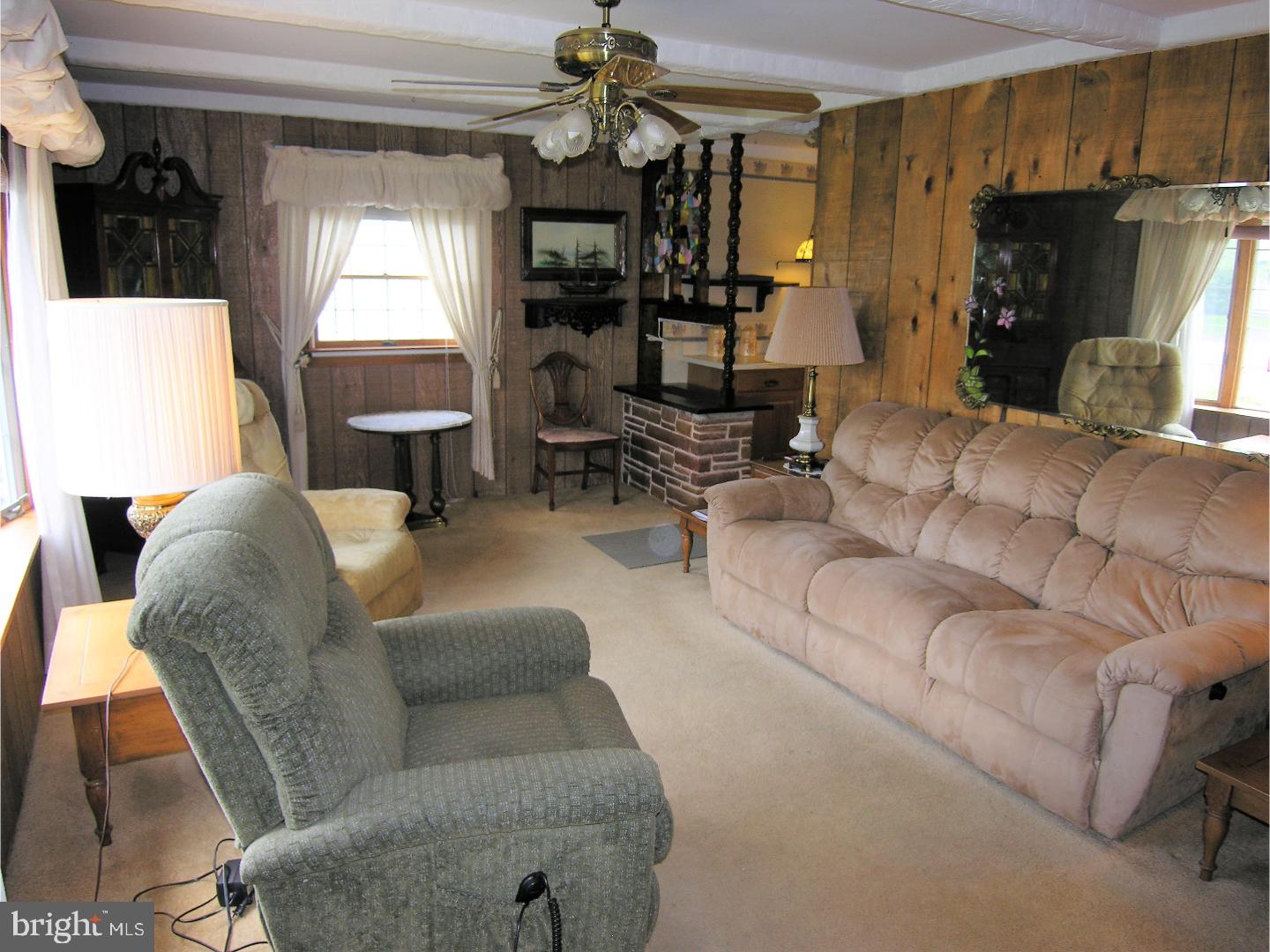 229 Cardiff Road Fairless Hills, PA 19030 - Photo 4 of 16 Gallery Image 4
