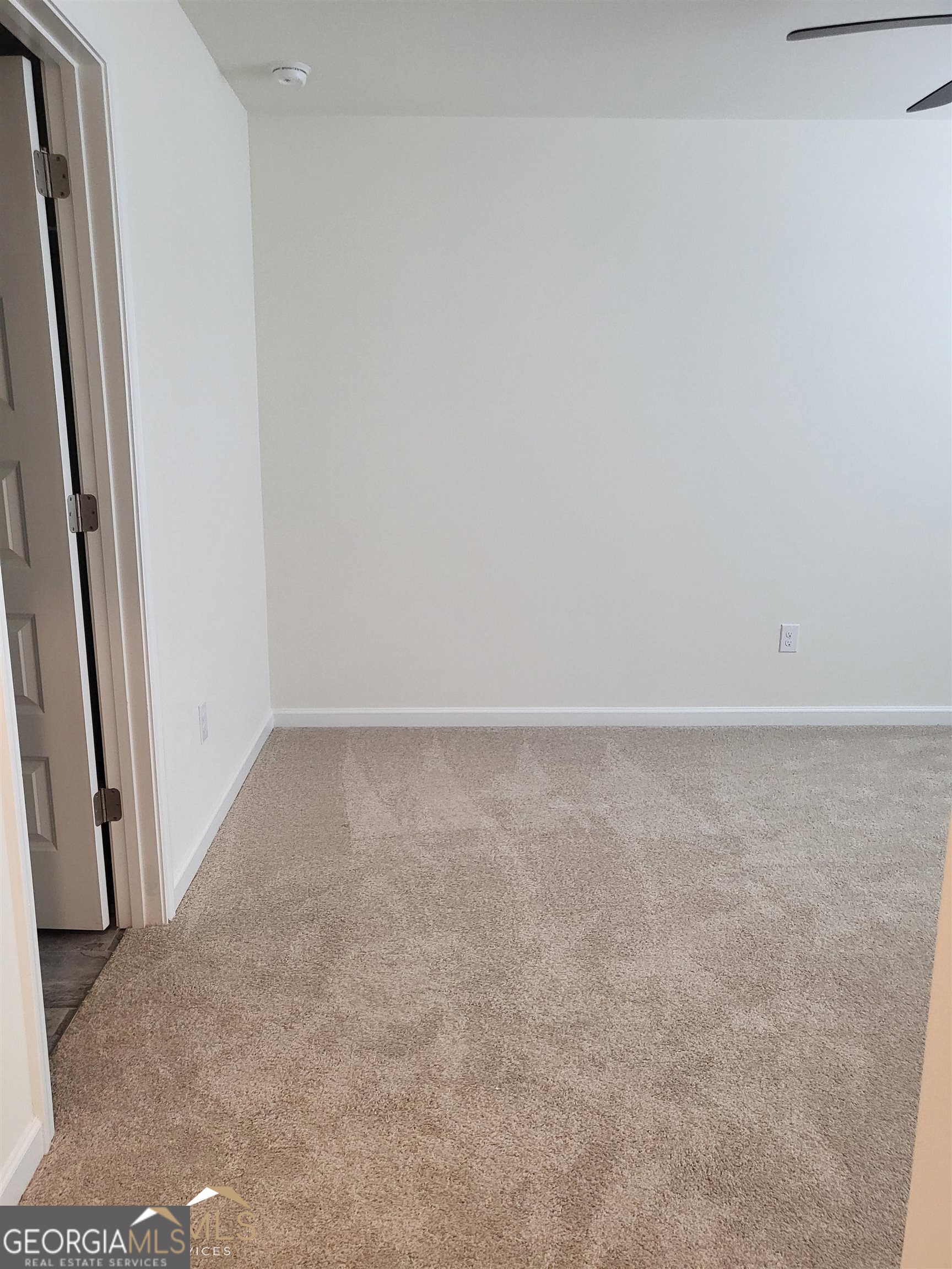 839 Taurus Drive Stockbridge, GA 30281 - Photo 11 of 27 a view of a small space