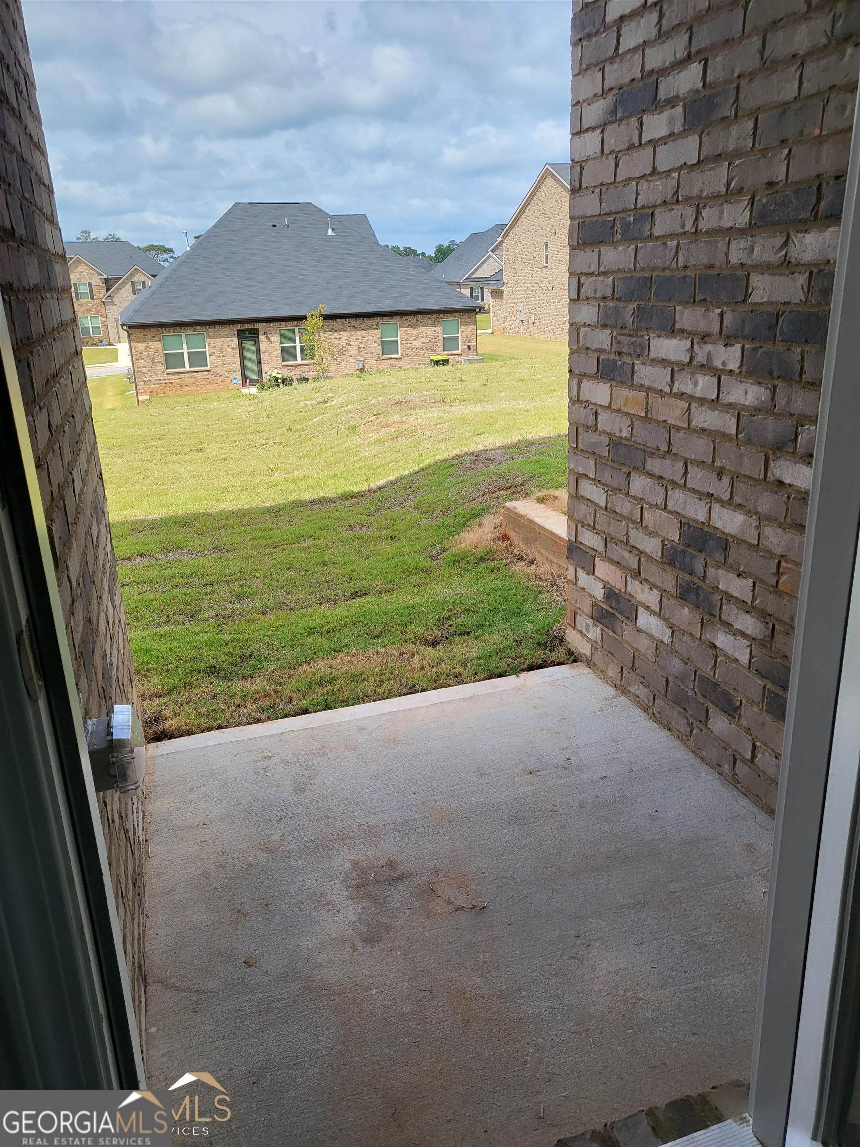 839 Taurus Drive Stockbridge, GA 30281 - Photo 26 of 27 a view of a back yard from a balcony