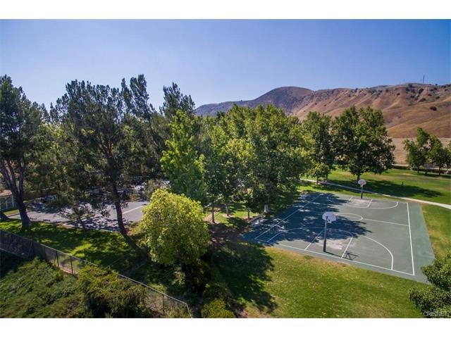 12022 Falcon Crest Way Porter Ranch, CA 91326 - Photo 43 of 64