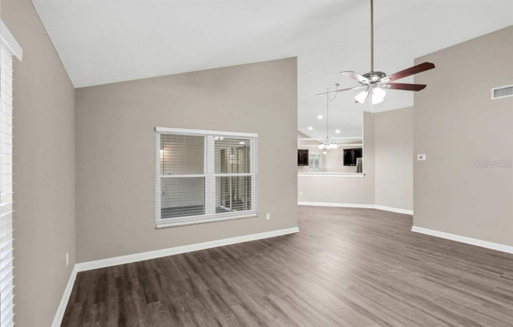 1604 Fairview Avenue Lakeland, FL 33803 - Photo 4 of 9