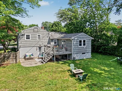 $829,000 | 163 Windsor Road, Fairfield, CT 06824