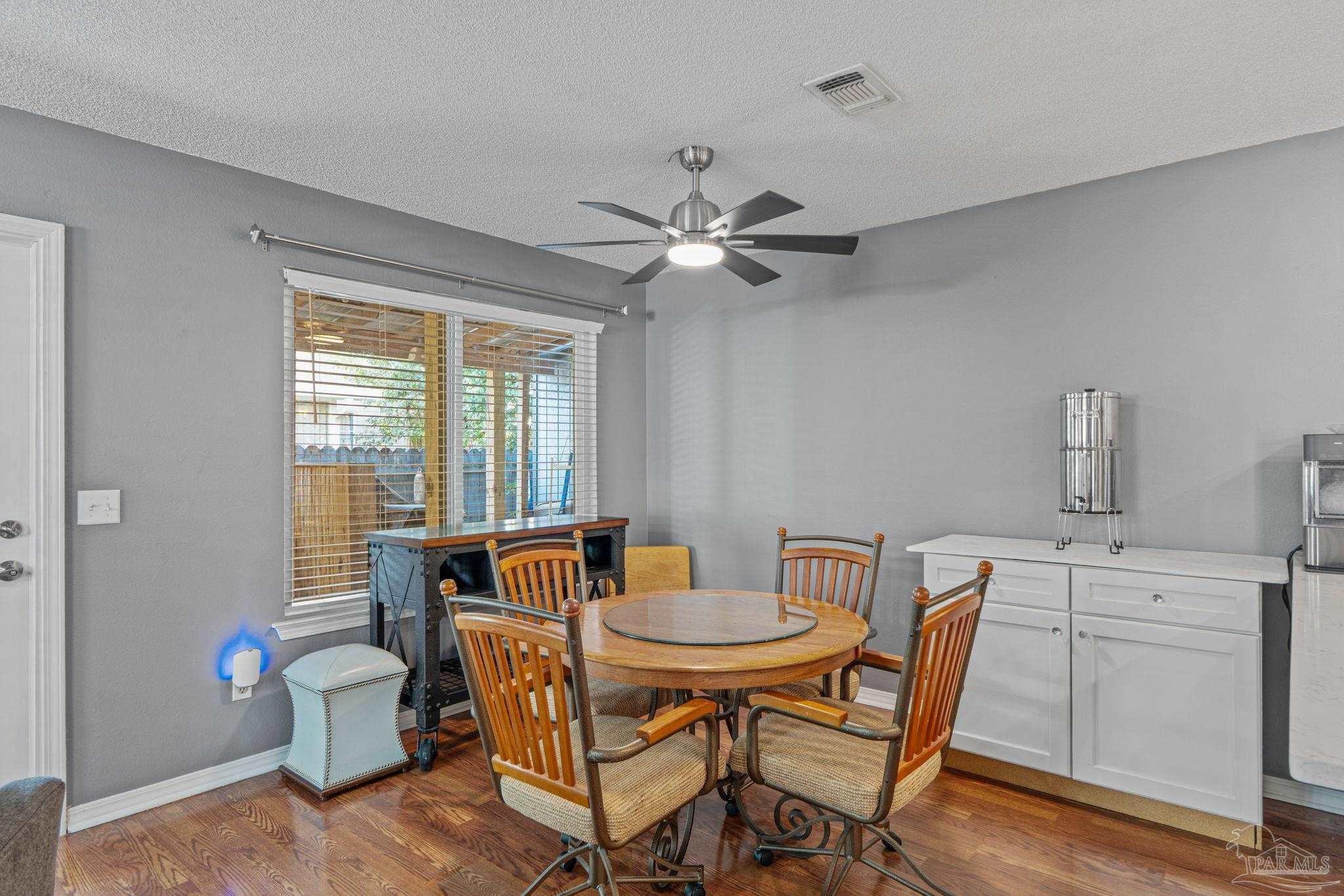 1739 Ivalea Circle Navarre, FL 32566 - Photo 25 of 45