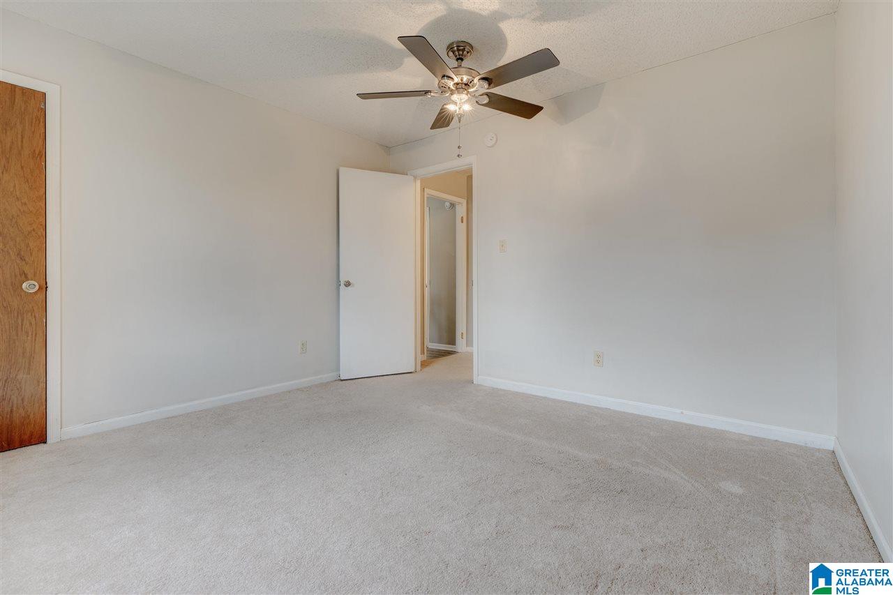 148 Bluegrass Drive Alabaster, AL 35007 - Photo 25 of 34