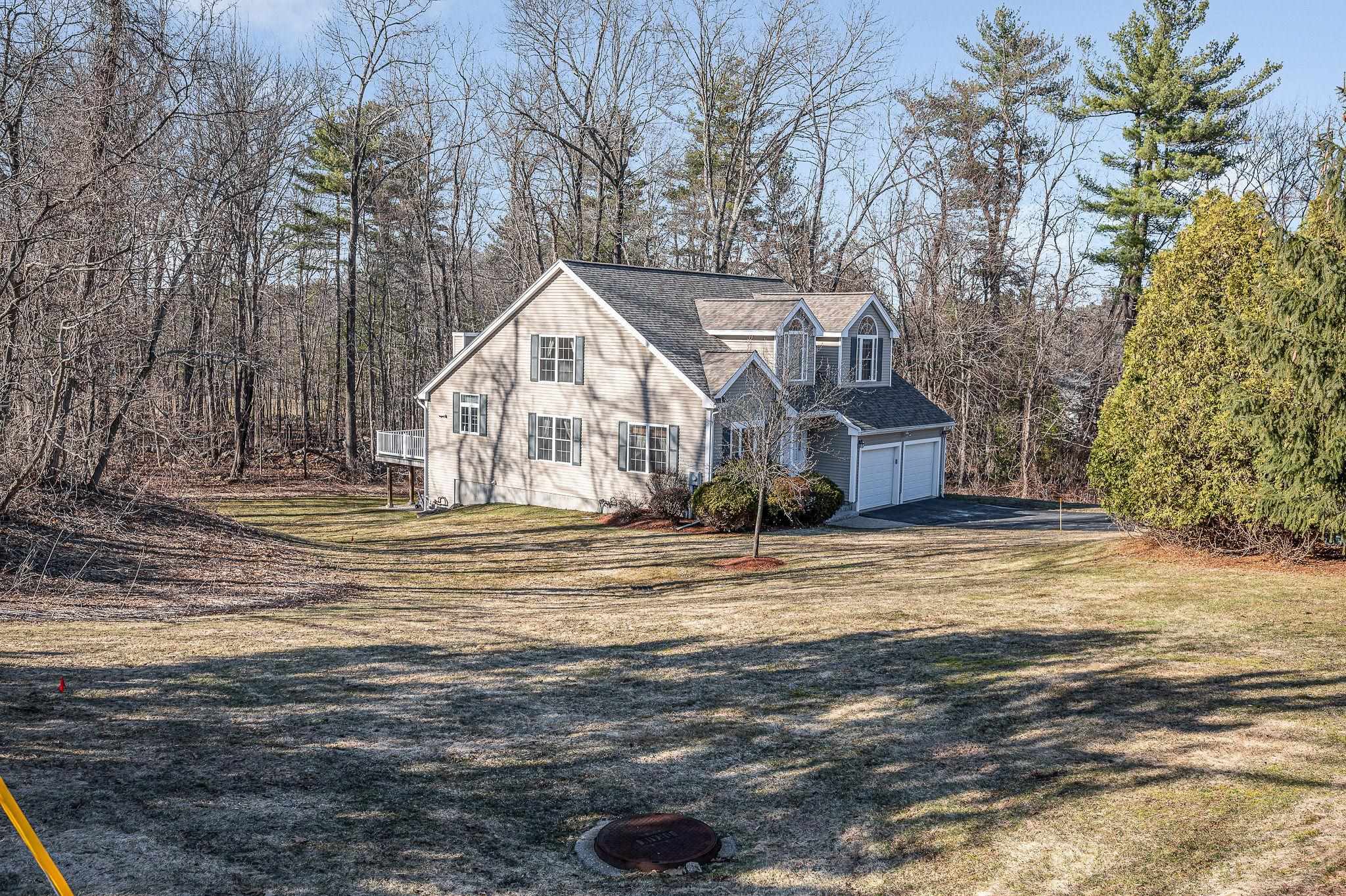 2 Prestwick Trail Nashua, NH 03062 - Photo 40 of 42