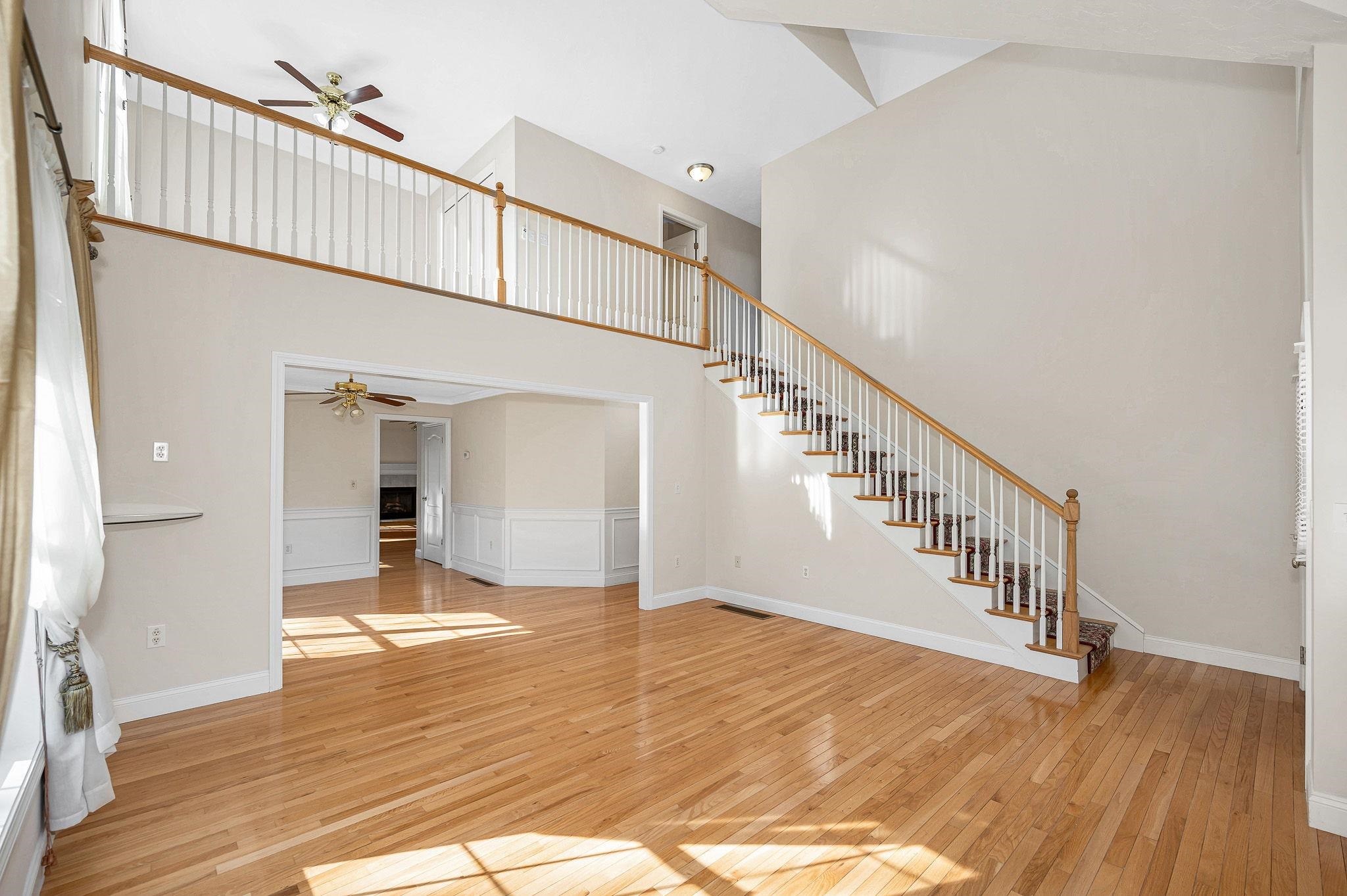 2 Prestwick Trail Nashua, NH 03062 - Photo 5 of 42