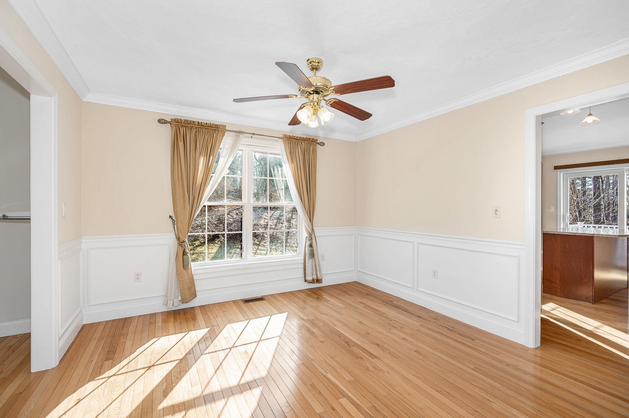 2 Prestwick Trail Nashua, NH 03062 - Photo 6 of 42