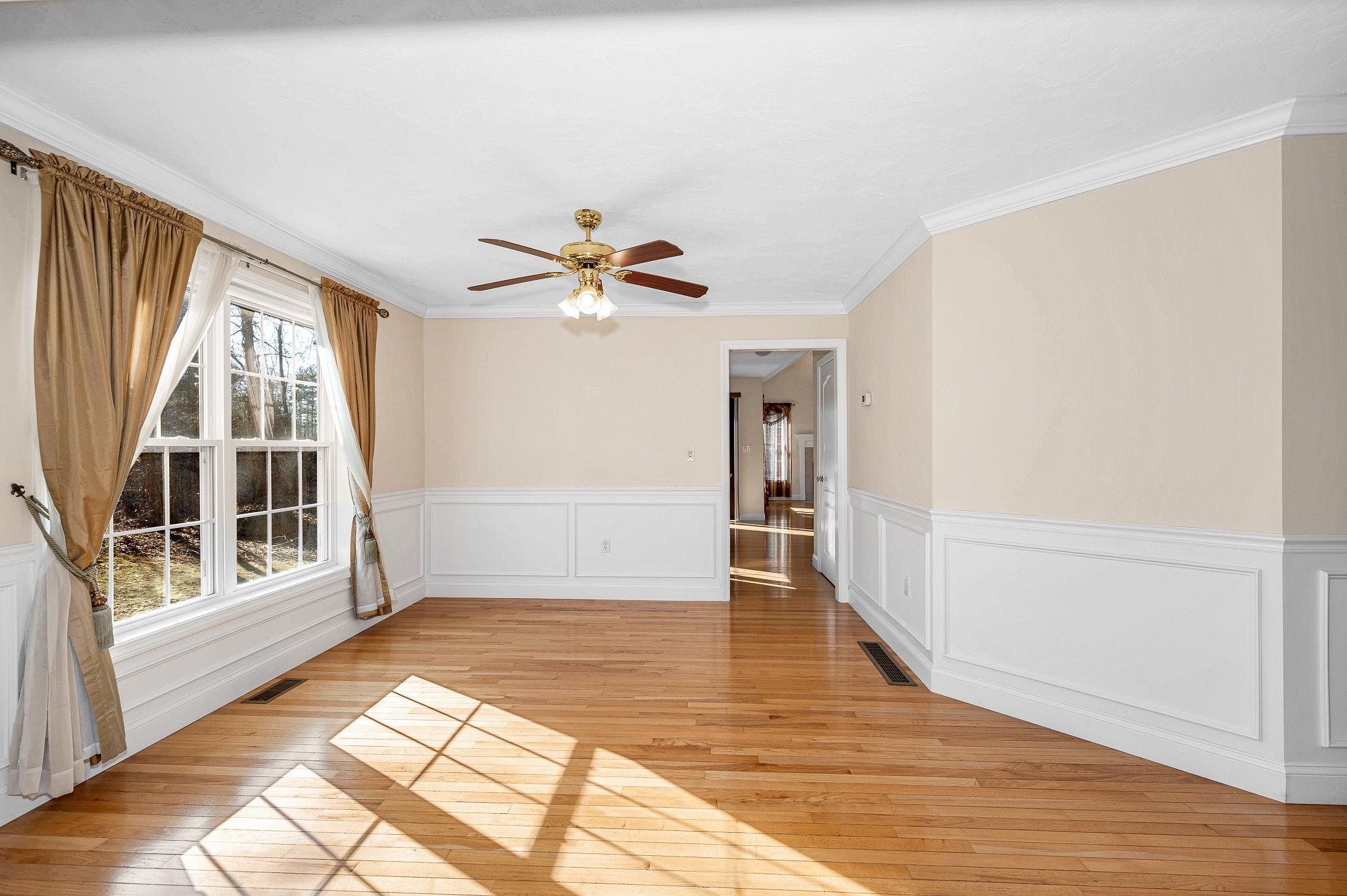 2 Prestwick Trail Nashua, NH 03062 - Photo 7 of 42