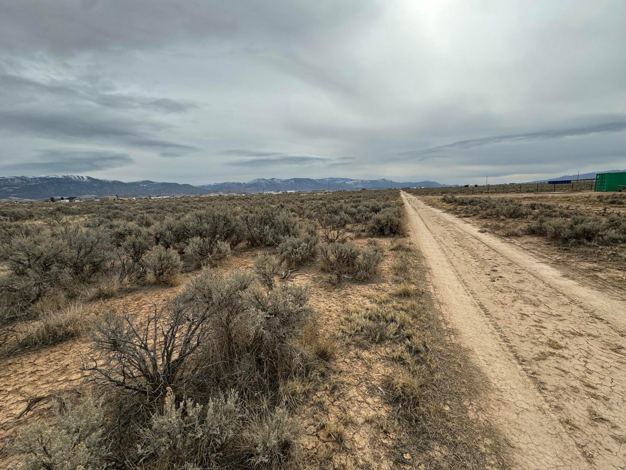 3725 W, Unit 6 & 17 Cedar City, UT 84721 - Photo 4 of 4 20250127233012056870000000-o