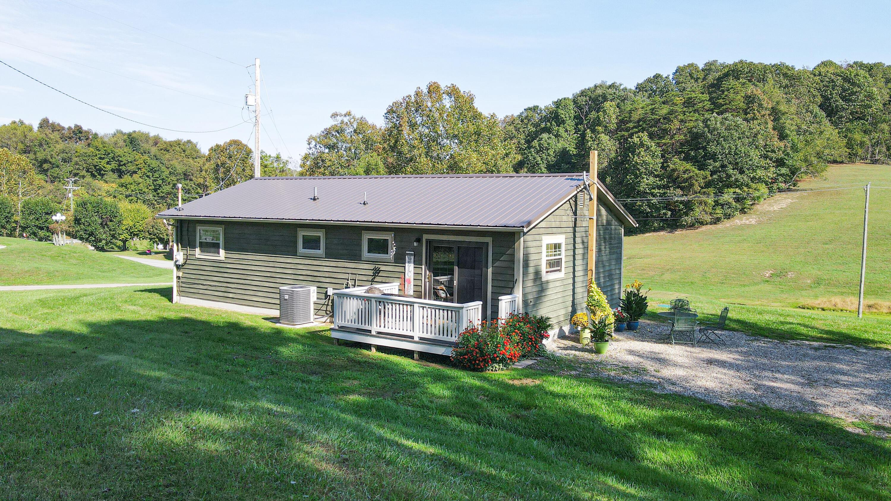 151 Sheward Road Jackson, OH 45640 - Photo 2 of 21
