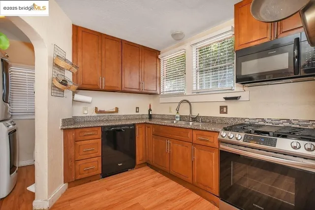 $360,000 | 589 5th Street, Richmond, CA 94801