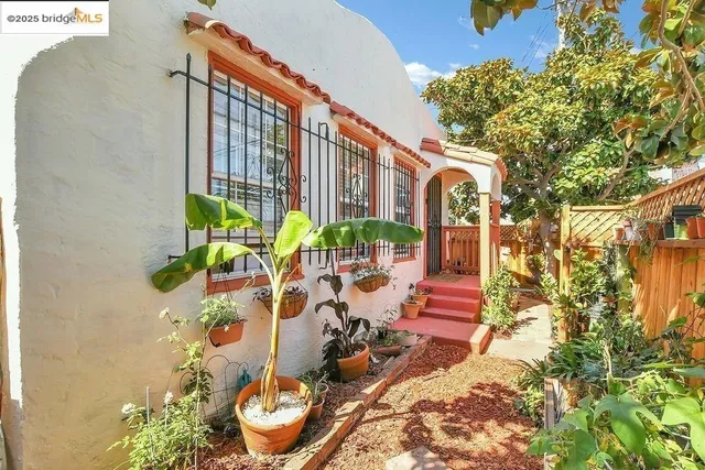 $360,000 | 589 5th Street, Richmond, CA 94801