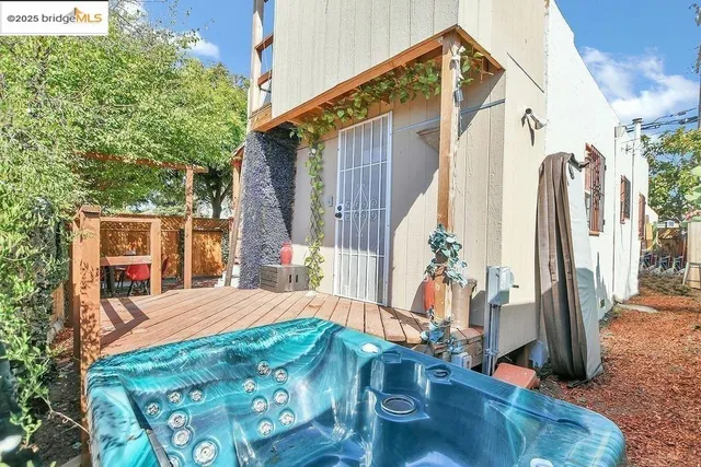 $360,000 | 589 5th Street, Richmond, CA 94801