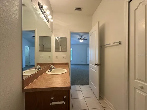 $1,850 | 5720 Fishhawk Ridge Drive, Lithia, FL 33547