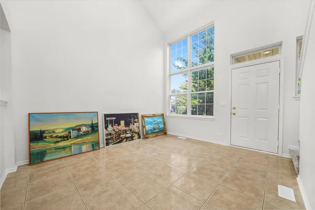 $359,900 | 372 White Tail Drive, Grayslake, IL 60030