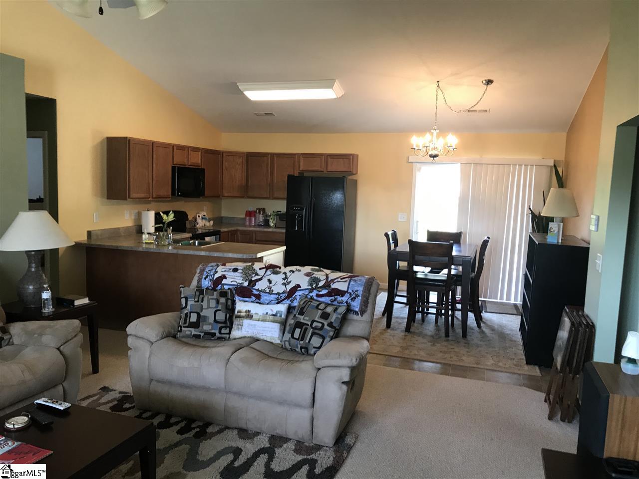 348 Bright Farm Road Duncan, SC 29334 - Photo 5 of 16