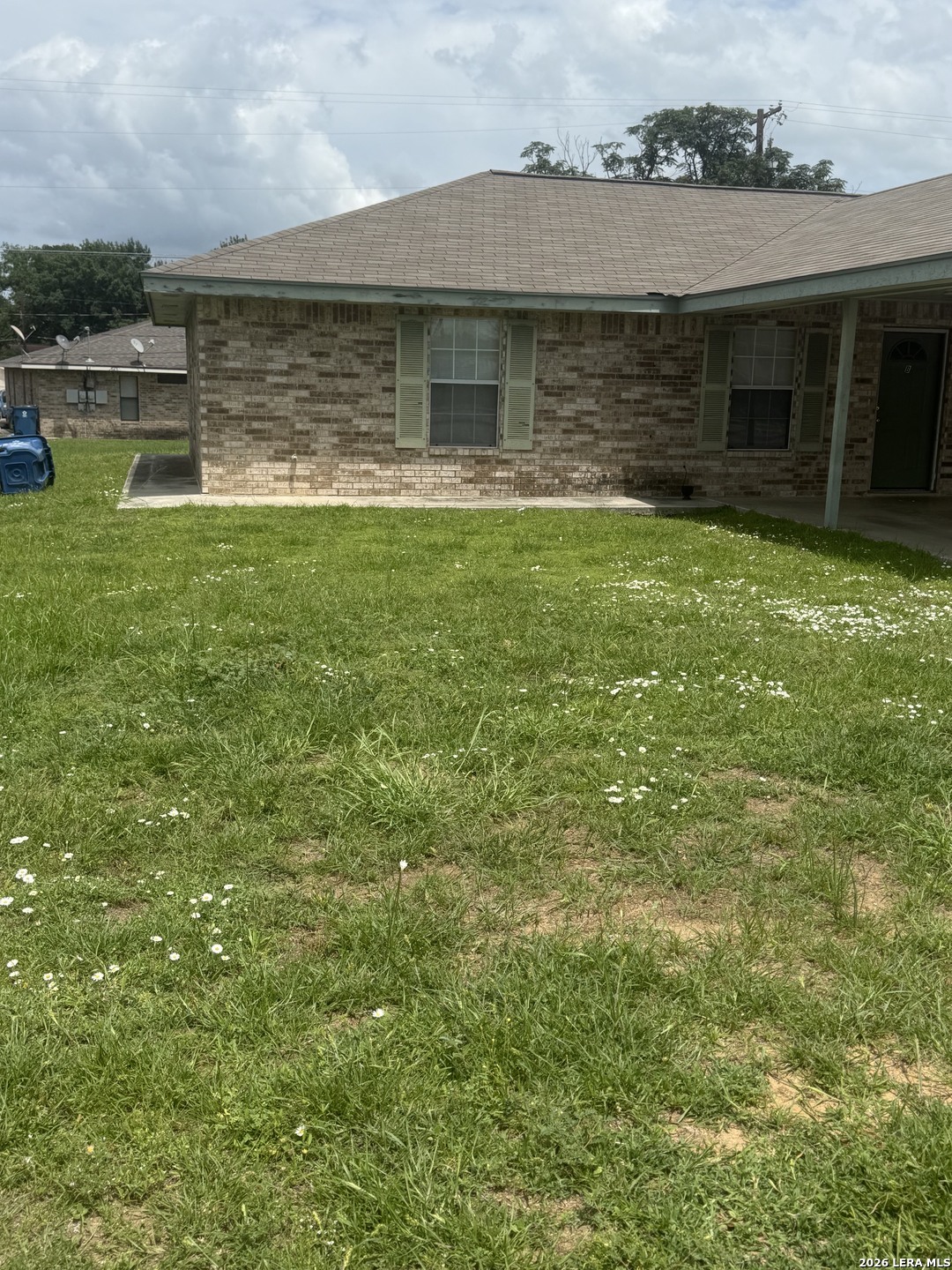 1052 Long Street Pleasanton, TX 78064 - Photo 6 of 7