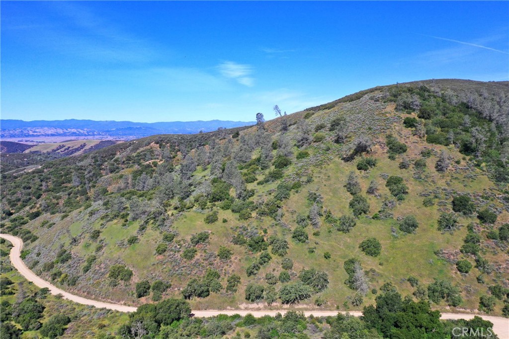 160 Northeast Lockwood San Ardo Road Bradley, CA 93426 - Photo 7 of 13