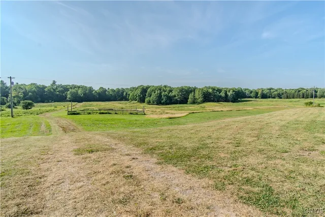 $693,700 | 40790 Head Island Road, Clayton, NY 13624