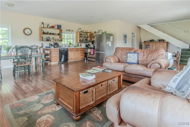 $693,700 | 40790 Head Island Road, Clayton, NY 13624