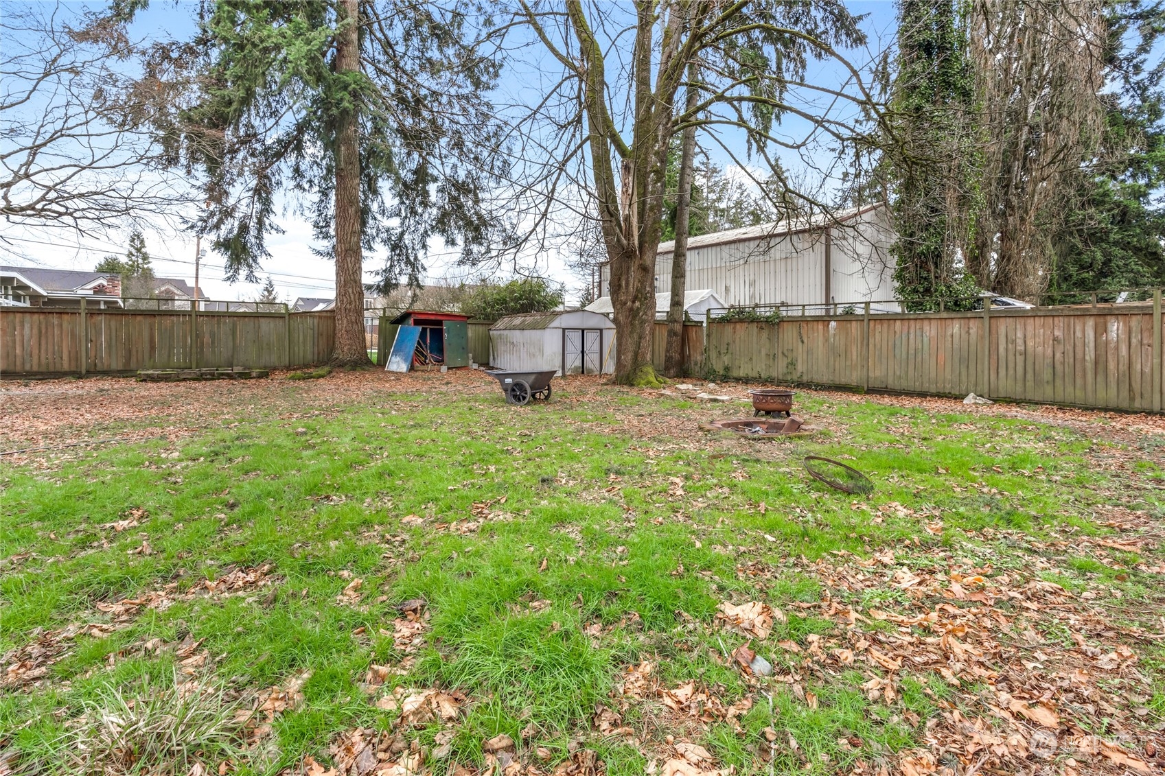 3913 South 322nd Street Federal Way, WA 98001 - Photo 7 of 34