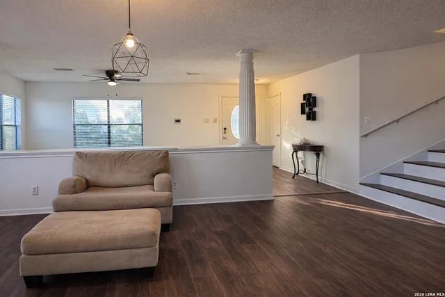 $2,400 | 7306 Northallerton, Converse, TX 78109