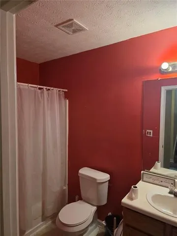 $254,900 | 828 Tradd Court, Stone Mountain, GA 30087