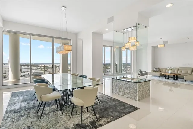 $24,900 | 449 South 12th Street, Unit 2801, Tampa, FL 33602