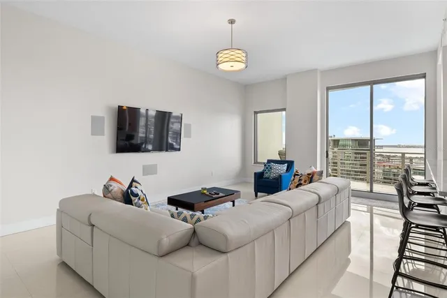 $24,900 | 449 South 12th Street, Unit 2801, Tampa, FL 33602