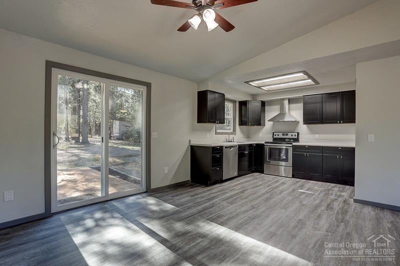 15851 Dawn Road La Pine, OR 97739 - Photo 6 of 24 Gallery Image 6
