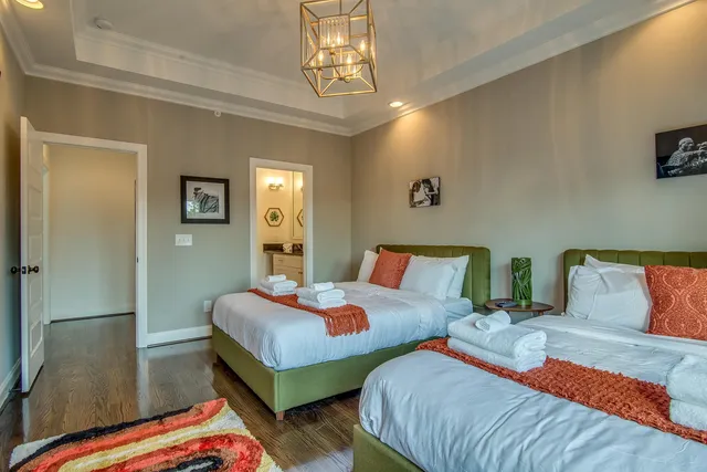 $5,495 | 2125 Acklen Avenue, Unit B, Nashville, TN 37212