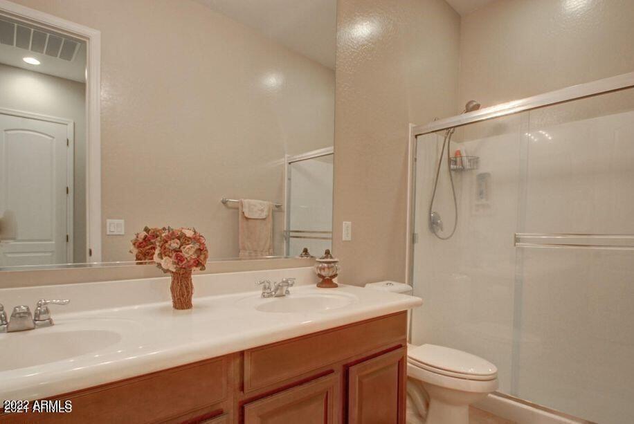 14238 West Coronado Road Goodyear, AZ 85395 - Photo 18 of 38 20210625142433023894000000-o