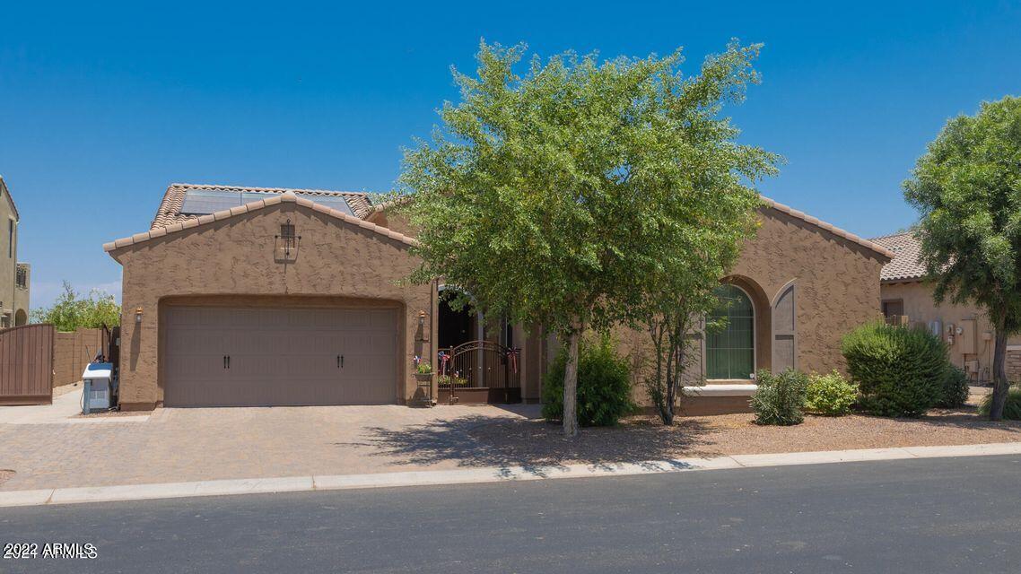 14238 West Coronado Road Goodyear, AZ 85395 - Photo 2 of 38 20210625142417781760000000-o